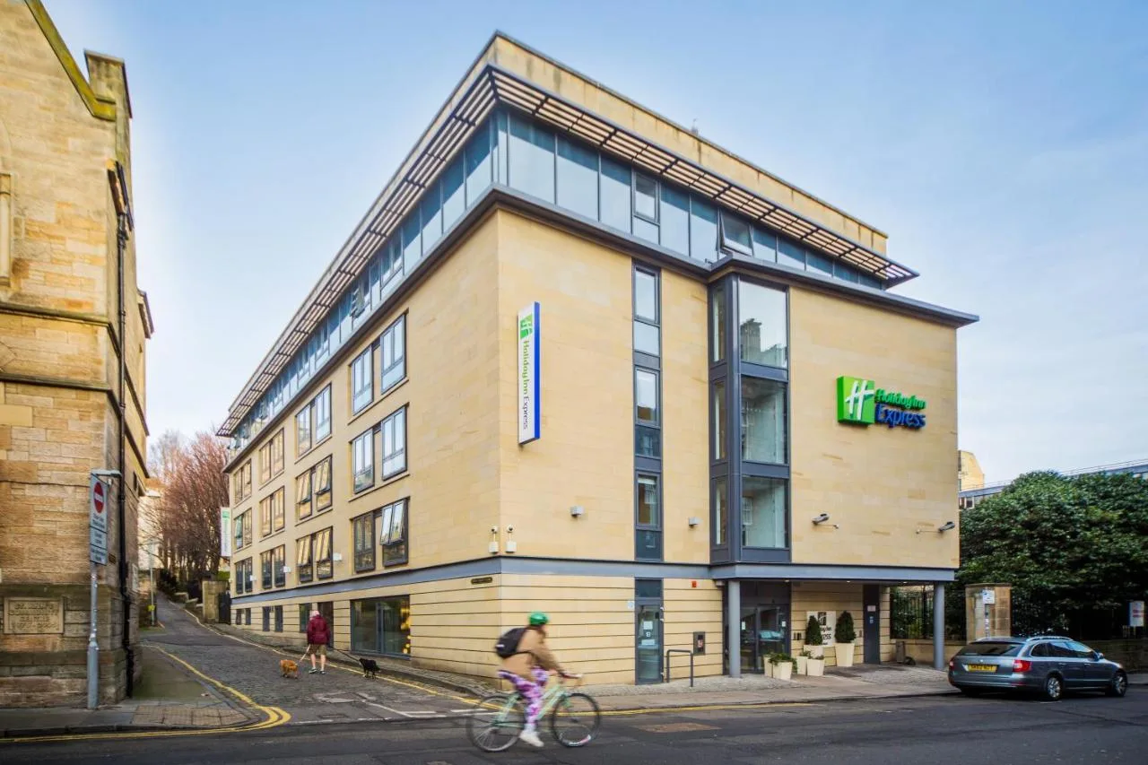 Holiday Inn Express Edinburgh – Royal Mile by IHG